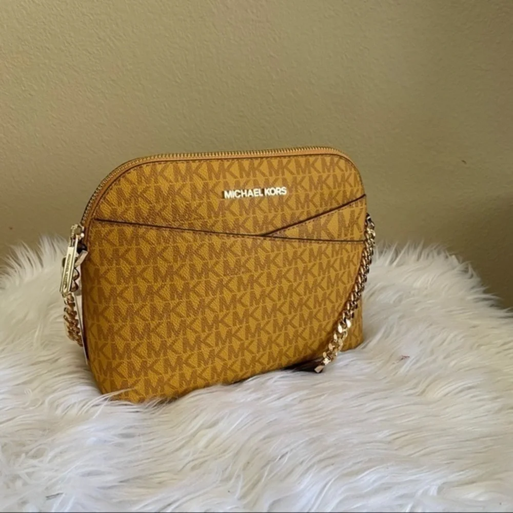 New Michael Kors Jet Set Travel Medium Logo Dome Crossbody Bag - Picture 8 of 13